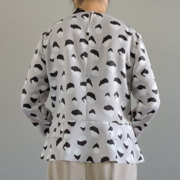 Banana Republic Silver Relaxed Peplum Blouse with Irregular Black & White Dots - Picture 8 of 10